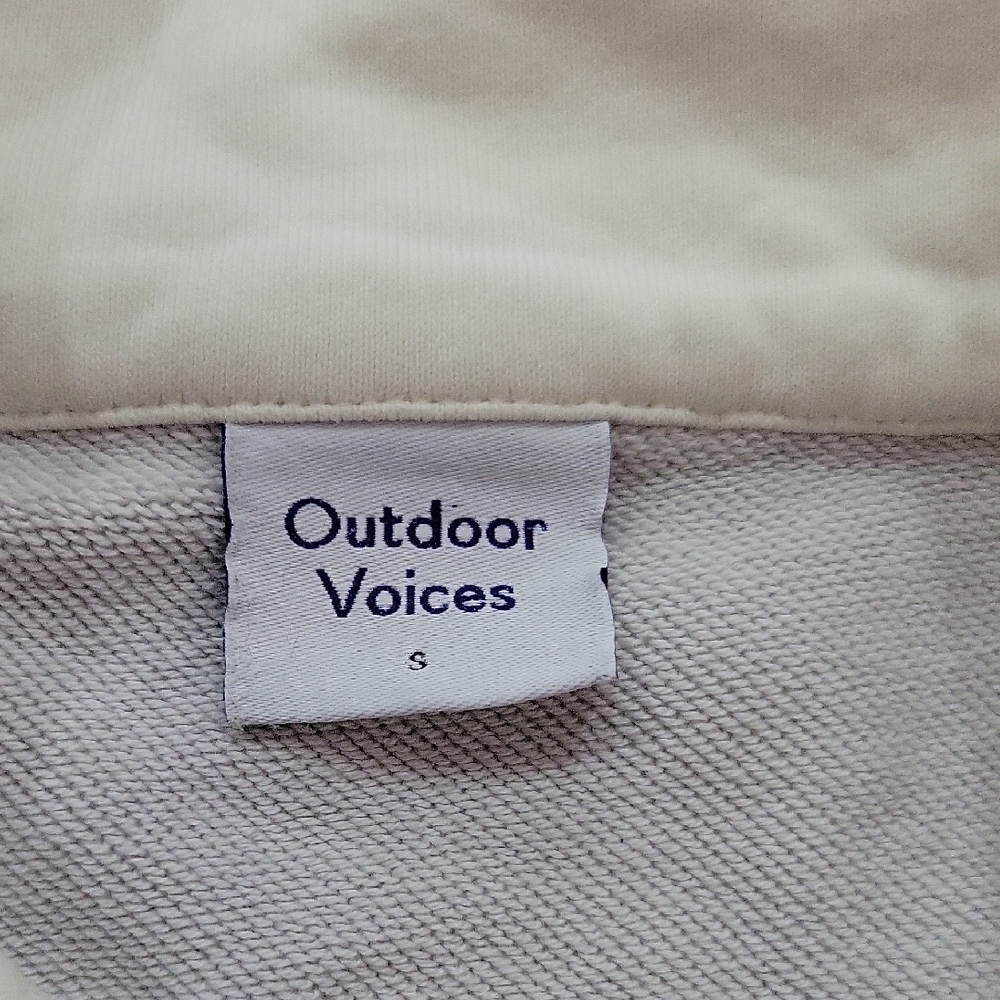 Outdoor Voices Cream and Gray Women's Quarter Zip Sweater Size S EUC - Picture 4 of 5